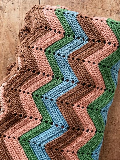Vintage Zigzag Crochet Afghan
