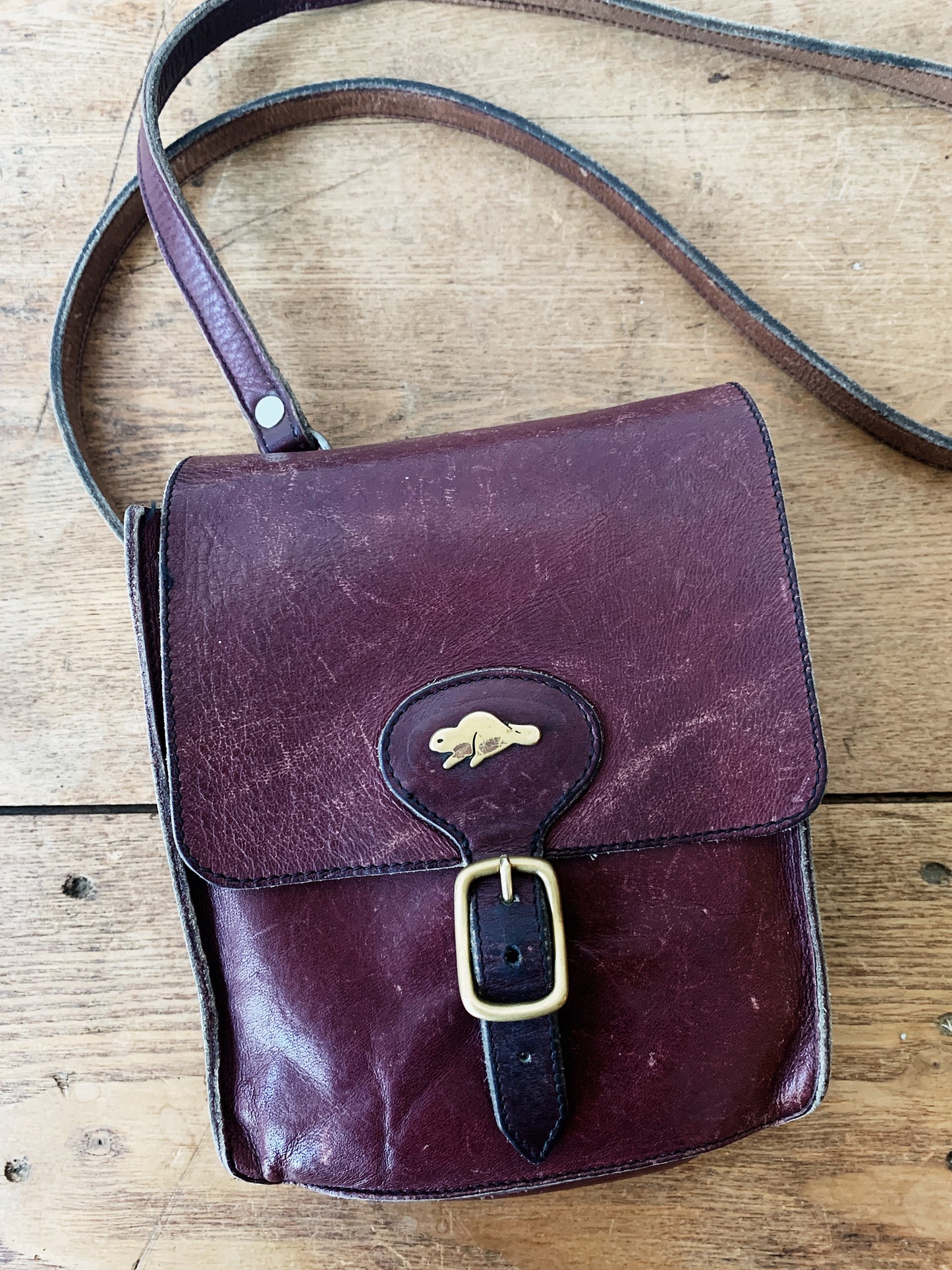 Vintage Roots of Canada Leather Cross Body