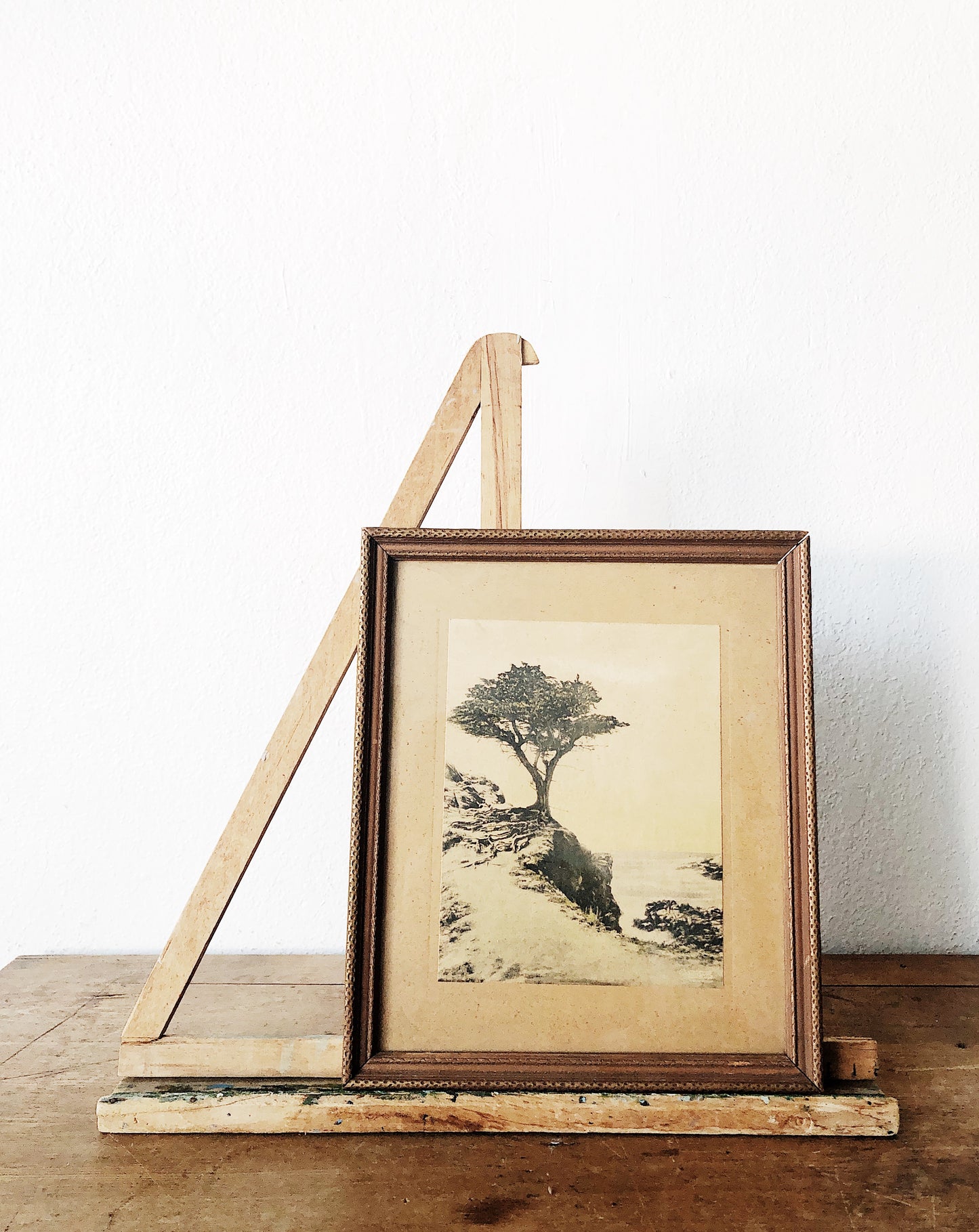 Vintage Wood Easel