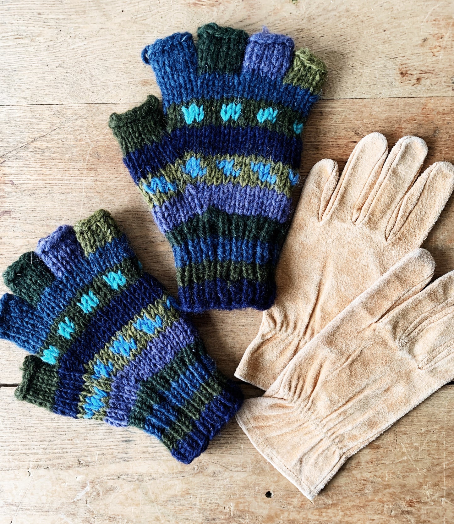 Vintage Suede Gloves