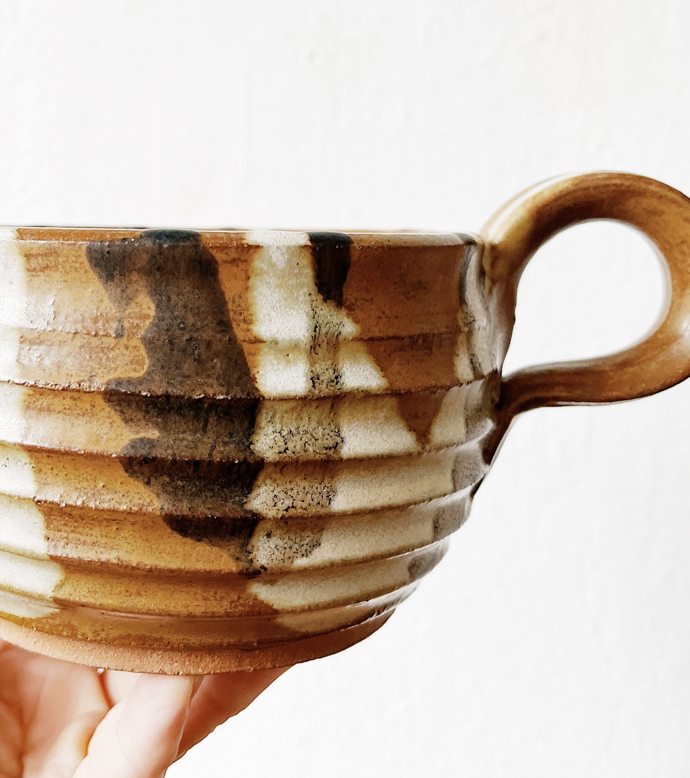 Vintage Ceramic Handled Bowl - Thumbnail 3