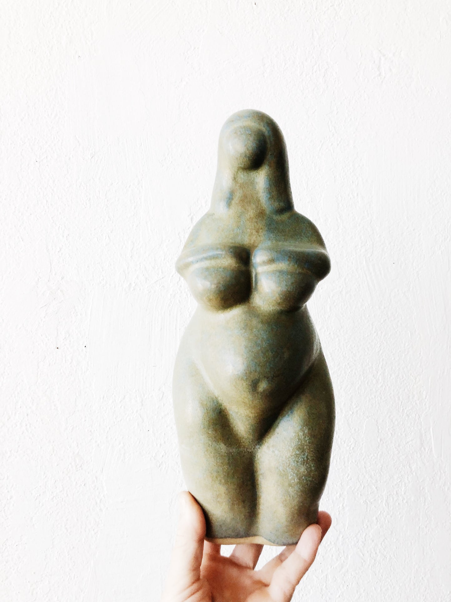 Ceramic Nude Sculpture