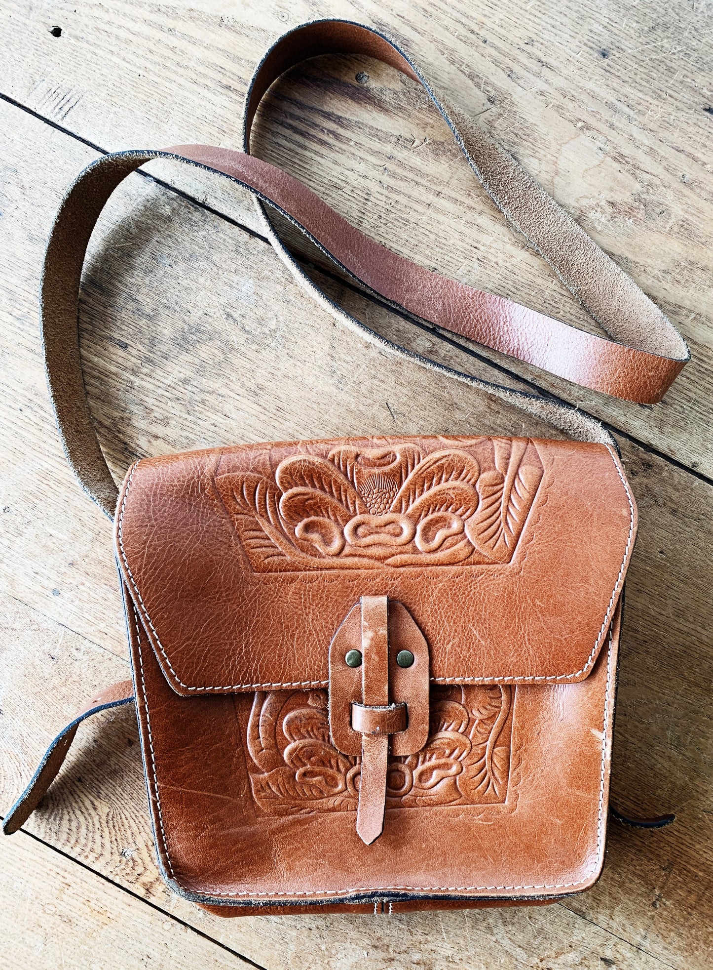 Vintage Italian Tooled Leather Purse