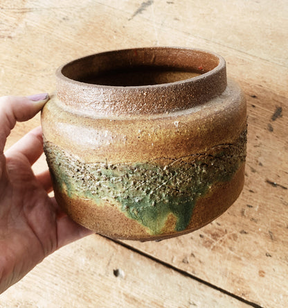 Vintage Handmade Stoneware Pot/Vessel