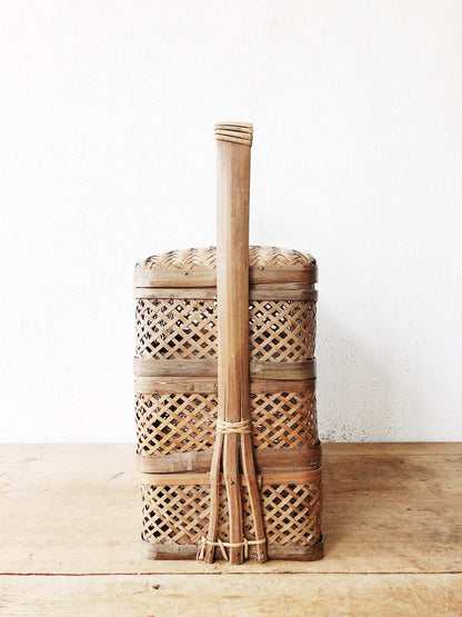 Vintage Woven Picnic Tiffin