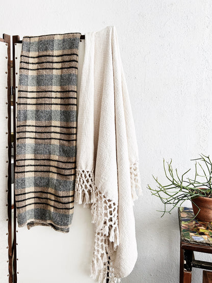 Vintage Throw Blanket