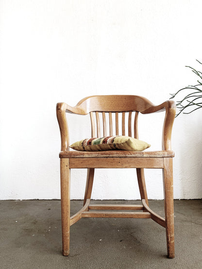 1940’s Oak Gunlocke Bankers Chair