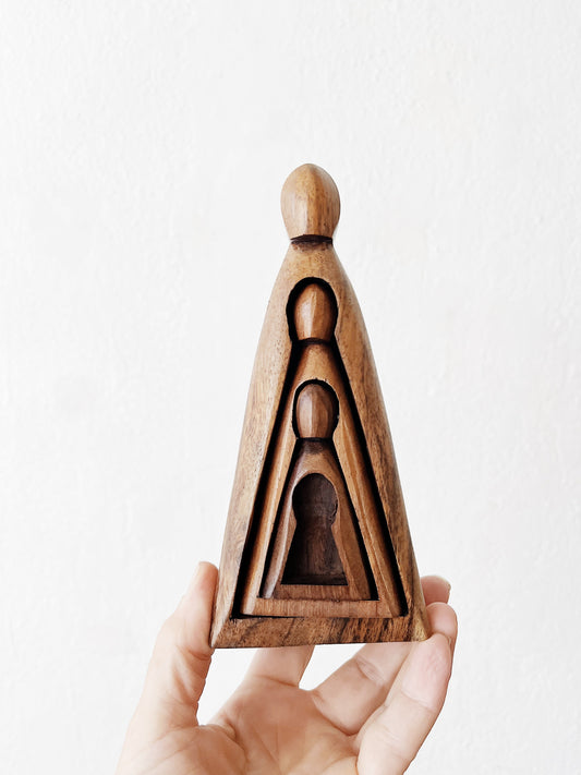 Handmade Nesting Family