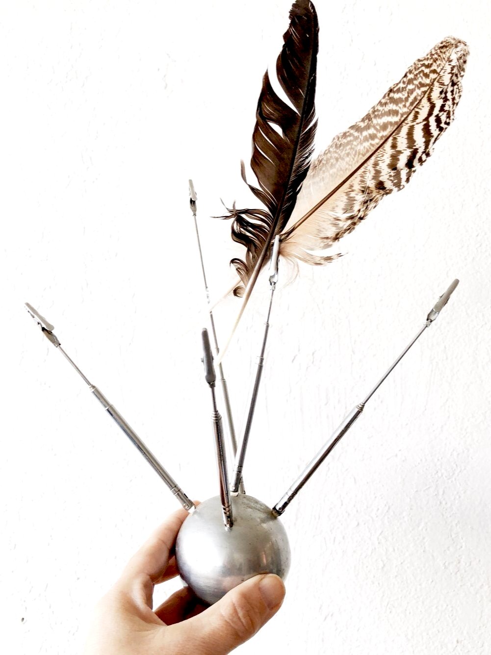 Sputnik Style Holder