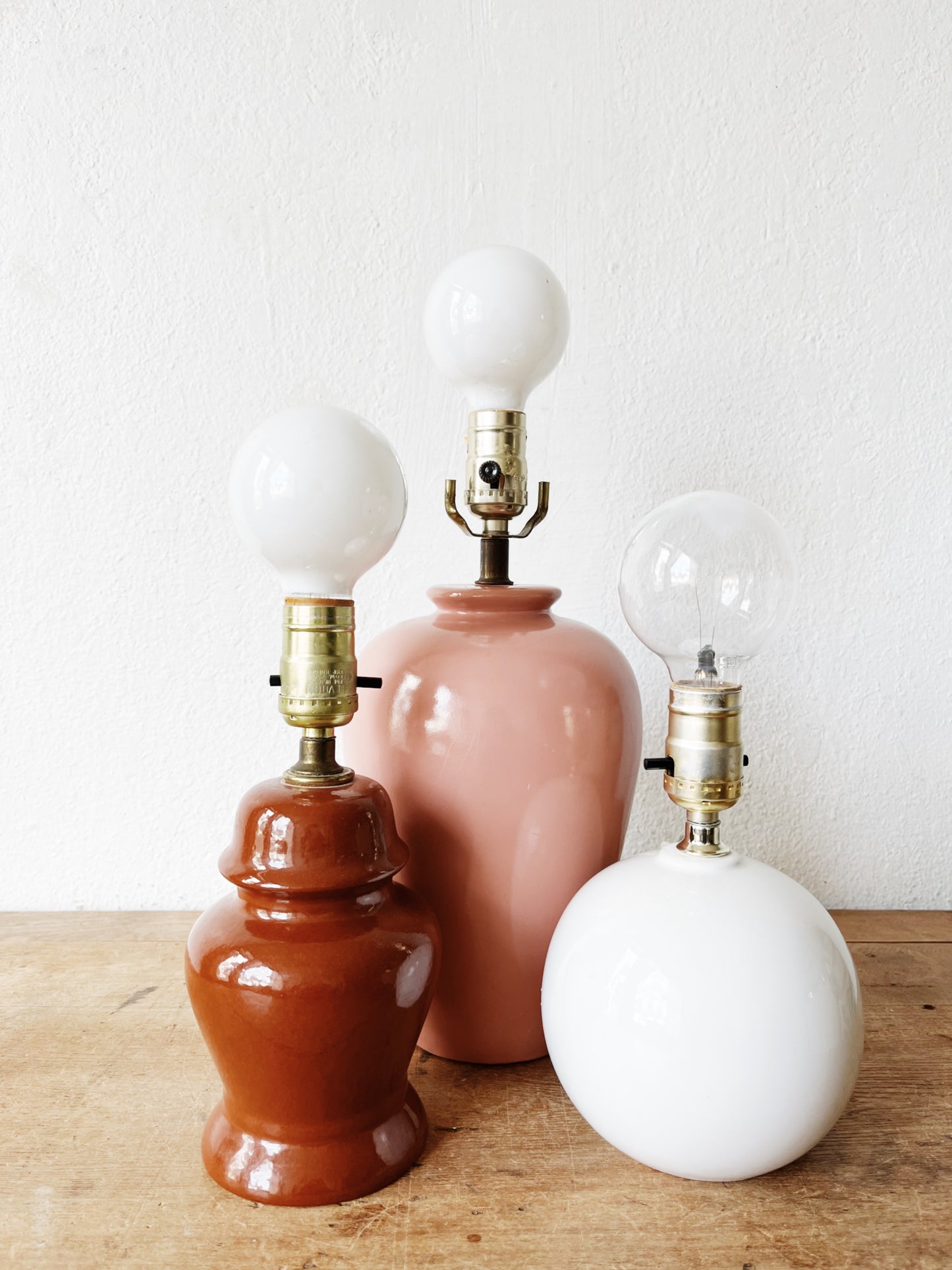 Vintage White Ceramic Orb Lamp