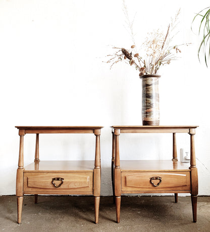 Heywood Wakefield Vintage Solid Maple  End Table