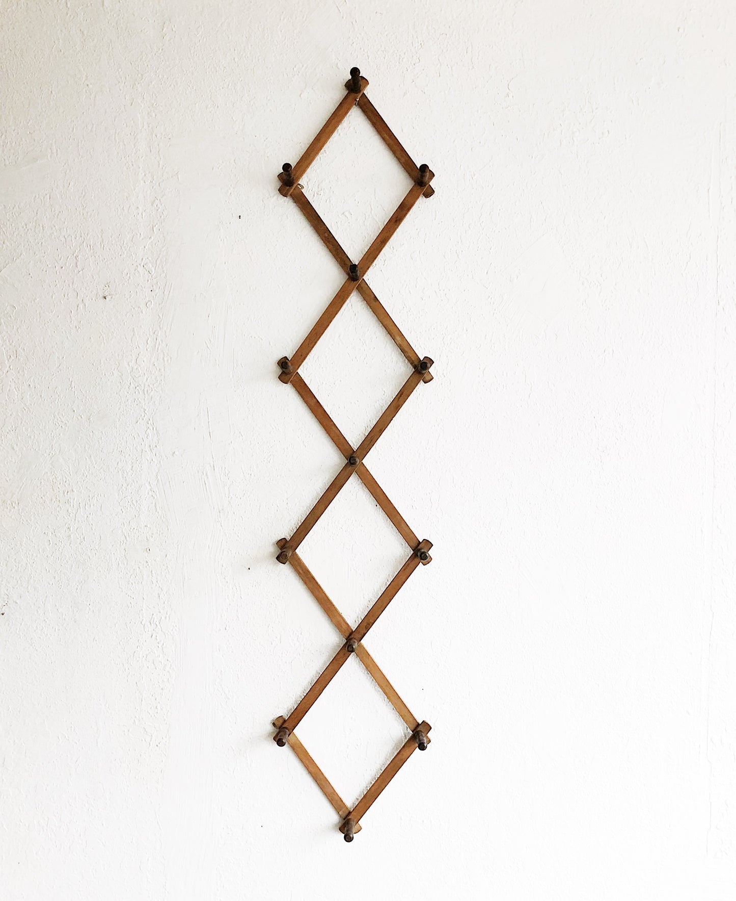 Extra Large Wood Accordion Rack