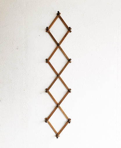 Extra Large Wood Accordion Rack