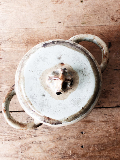 Vintage Lidded Deep Dish