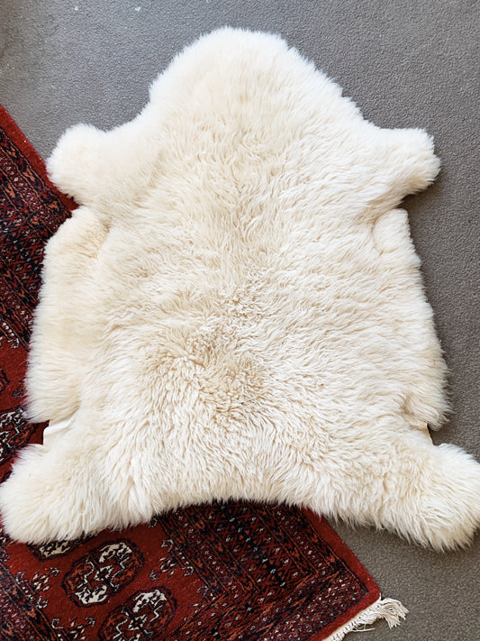 Plush Sheepskin Rug