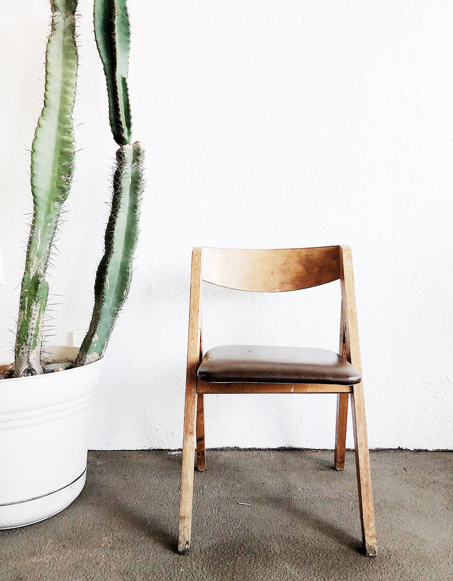 Vintage Mid Century Folding Child’s Chair