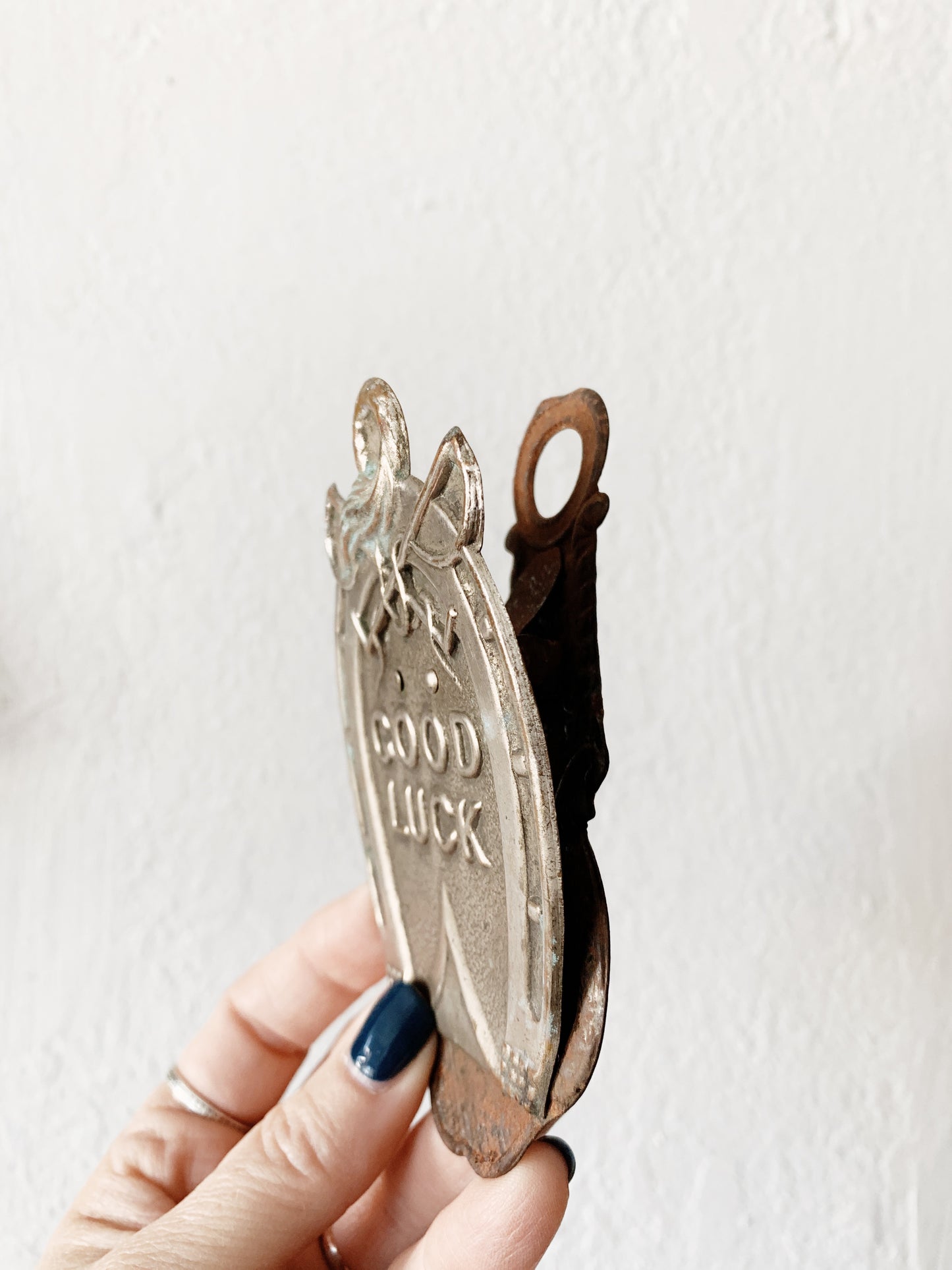 Vintage Good Luck Hanging Clip
