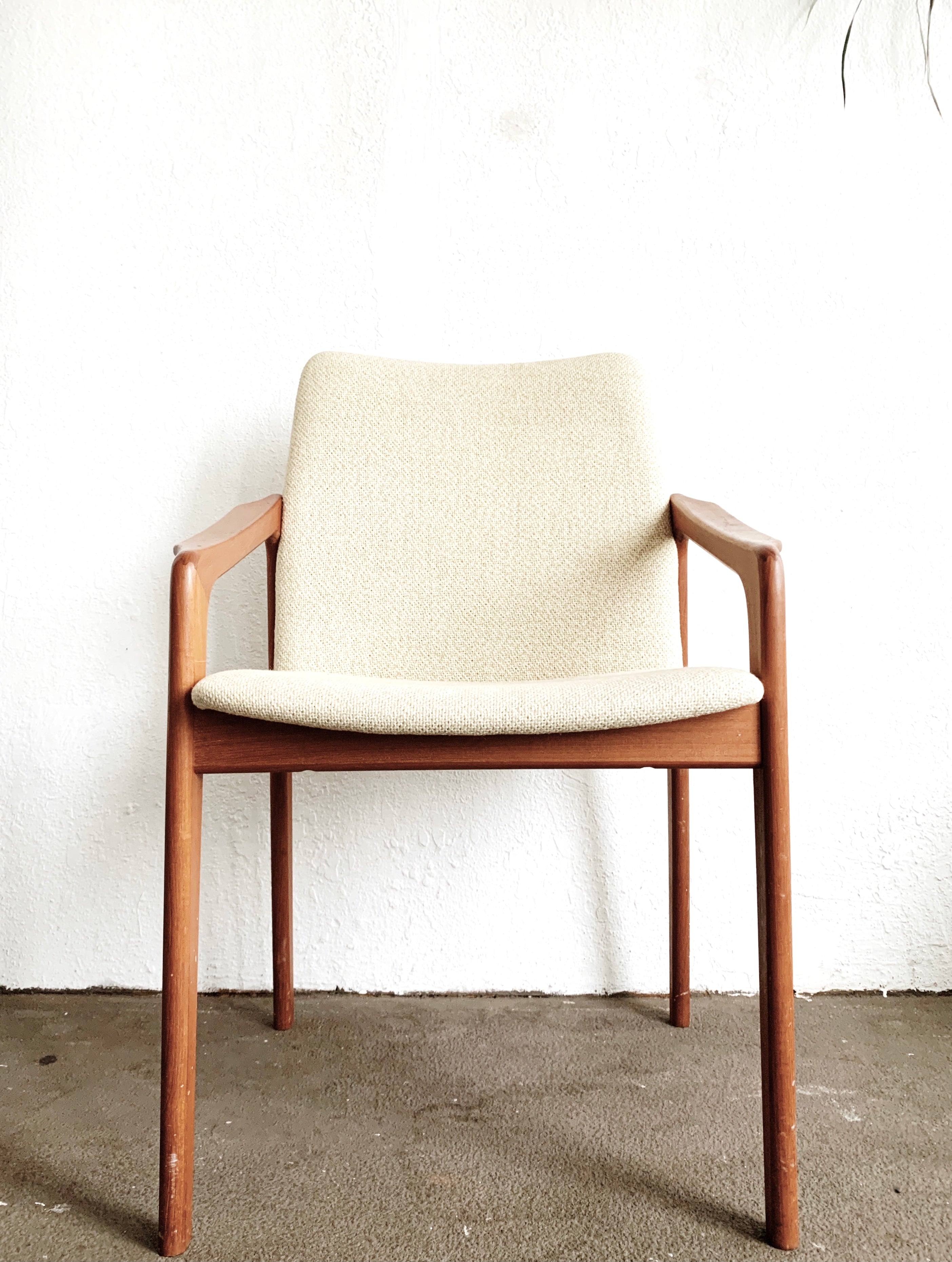 Mid Century Danish Side Chair - Thumbnail 4