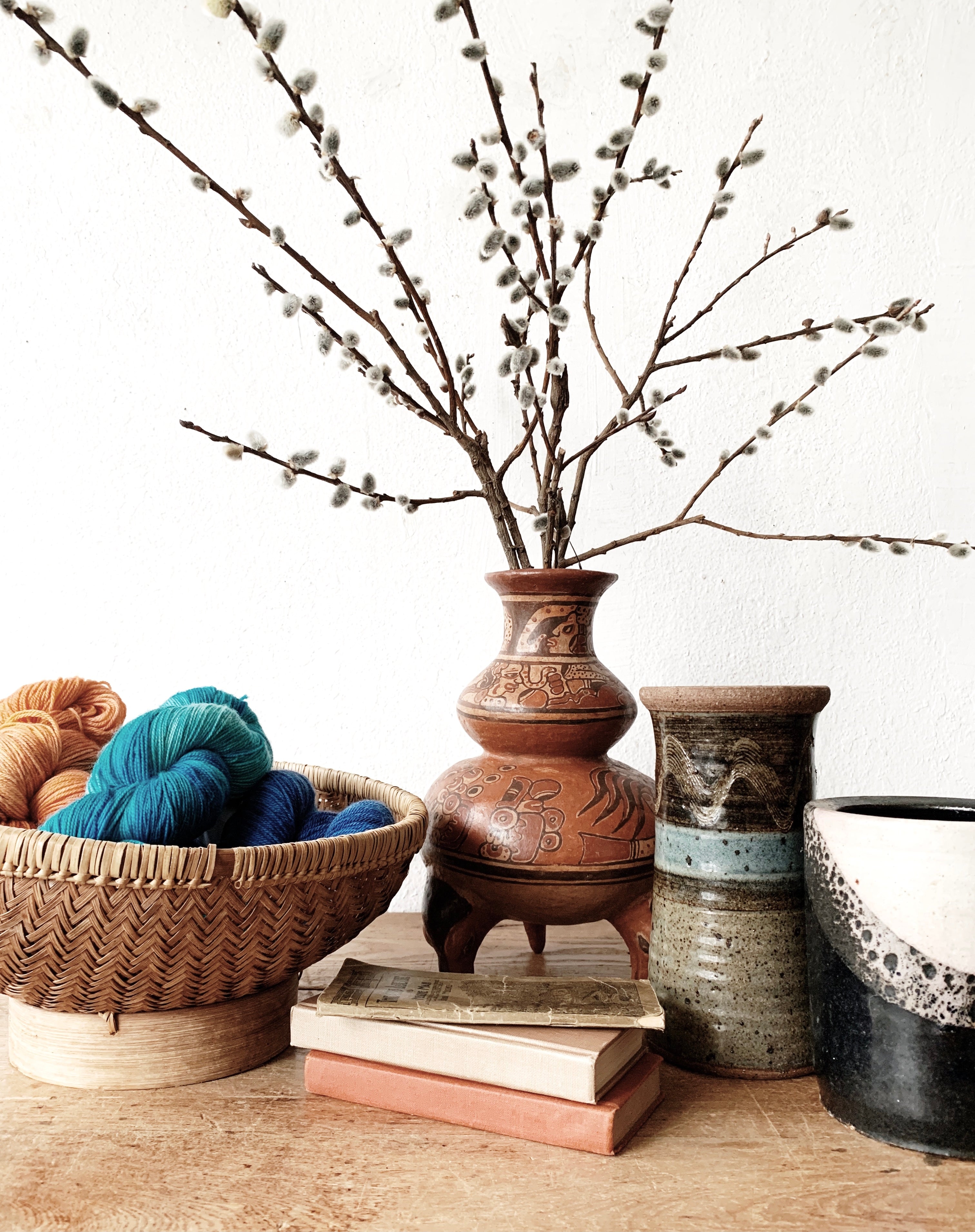 Vintage Peruvian Footed Clay Vessel - Thumbnail 2