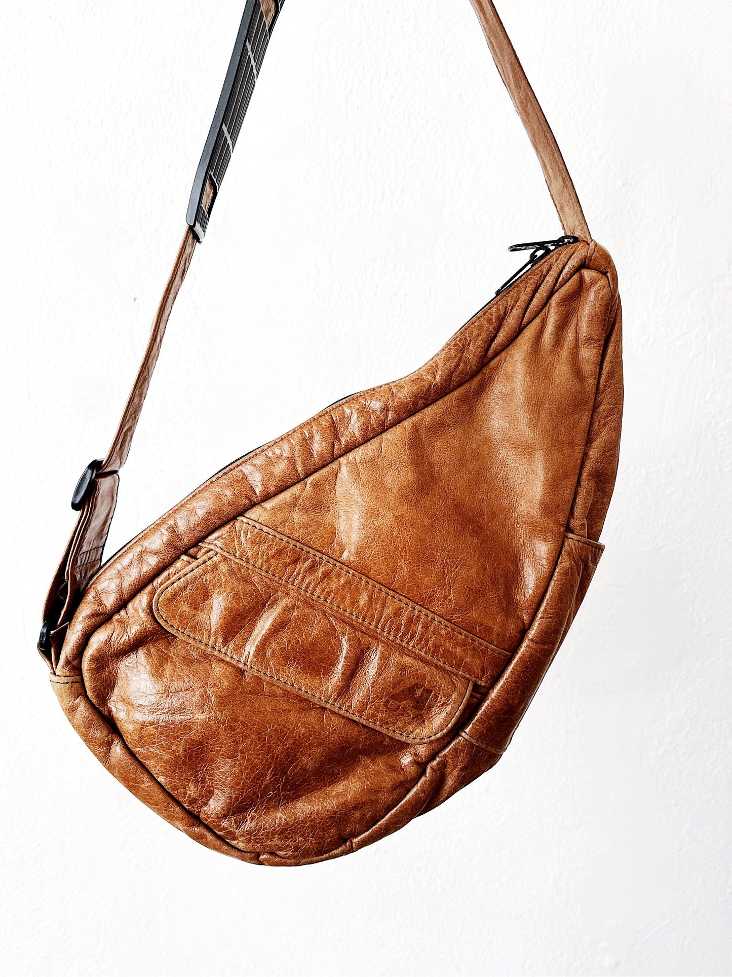 Vintage Leather Cross Body Pack