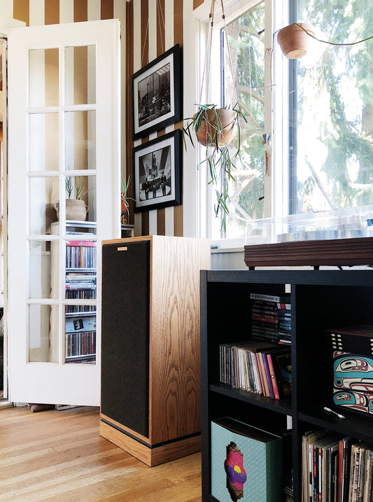 Vintage Klipsch Standing Floor Speakers