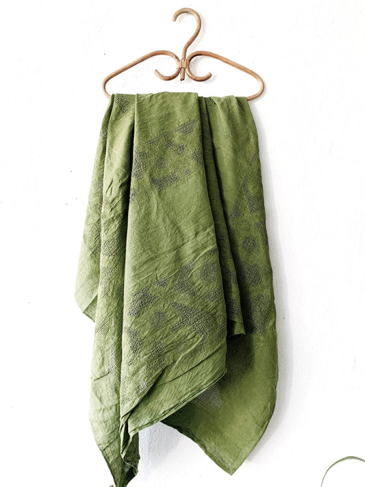 Vintage Linen Tablecloth