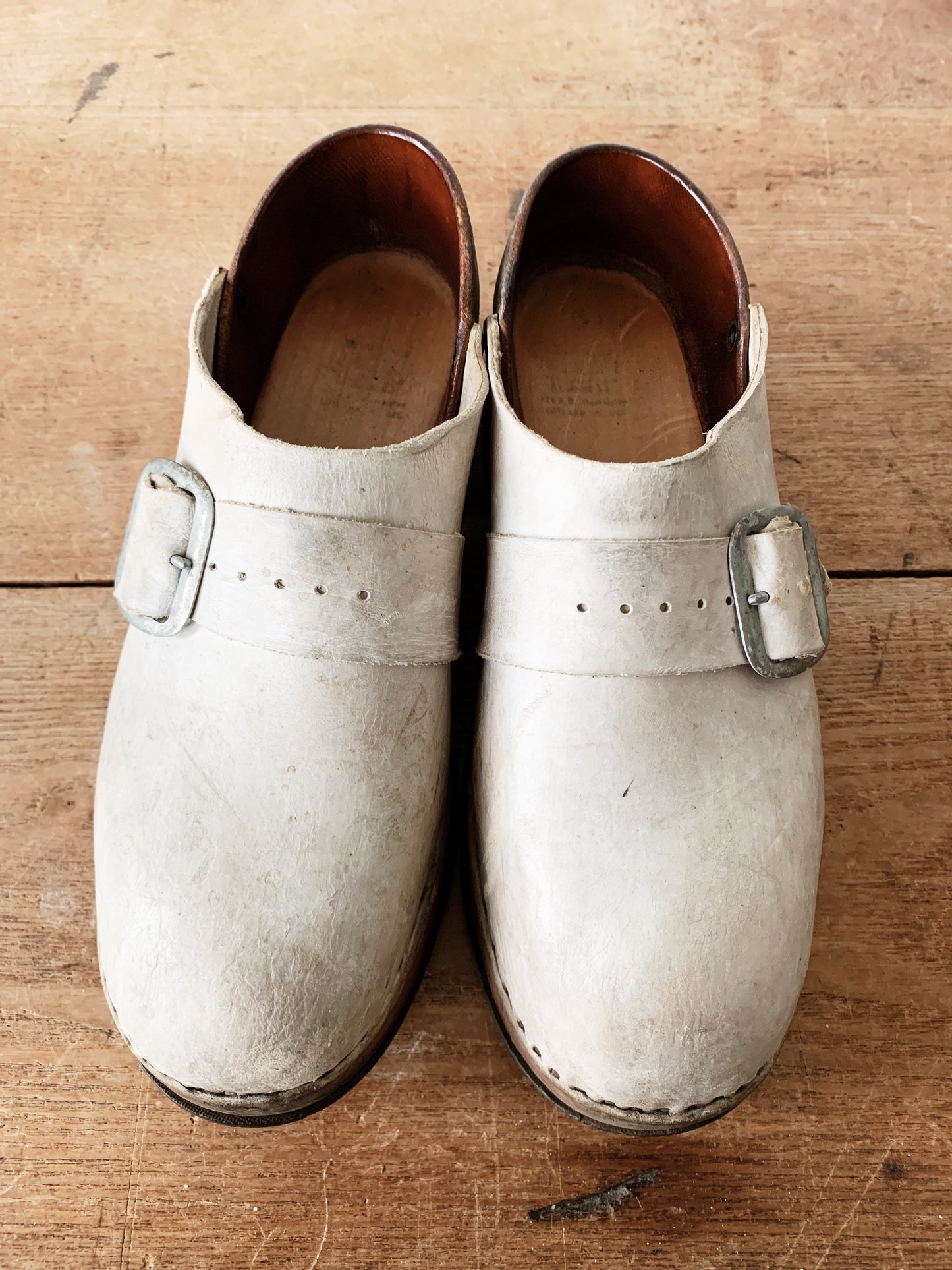 Vintage Multnomah Clogs