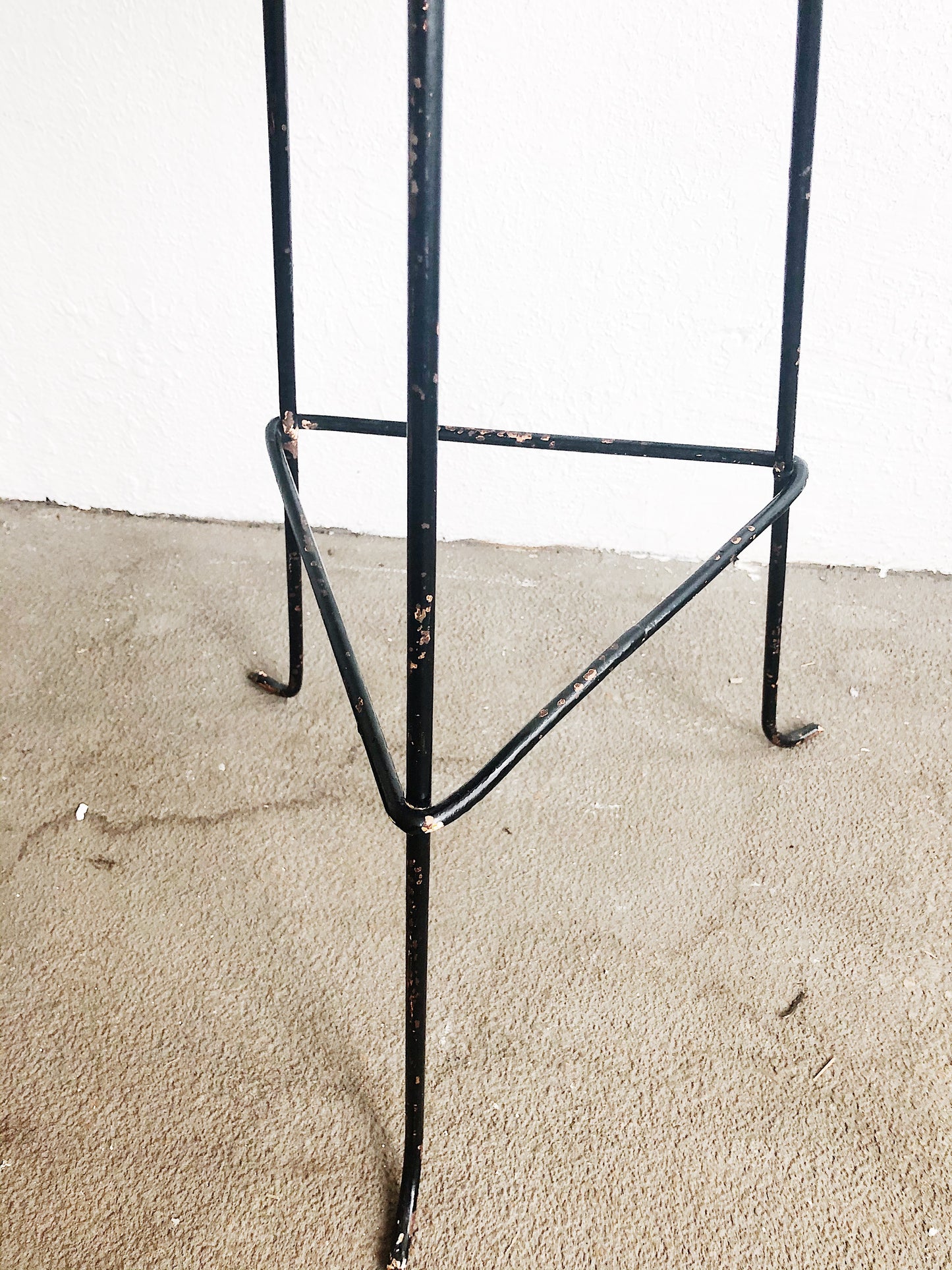 MCM Plant Stand