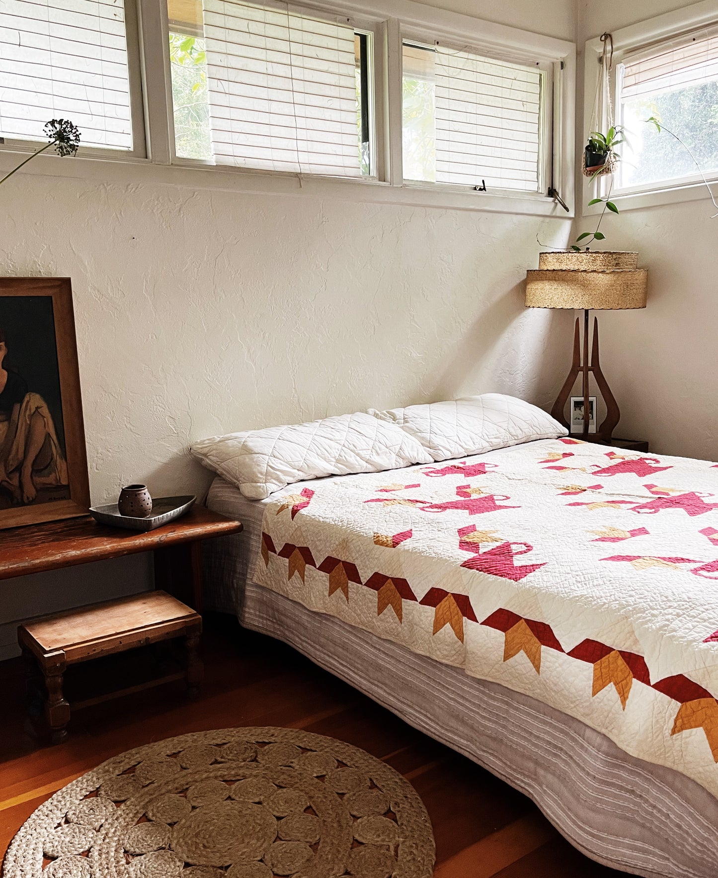 Vintage Flower Vase Cotton Quilt