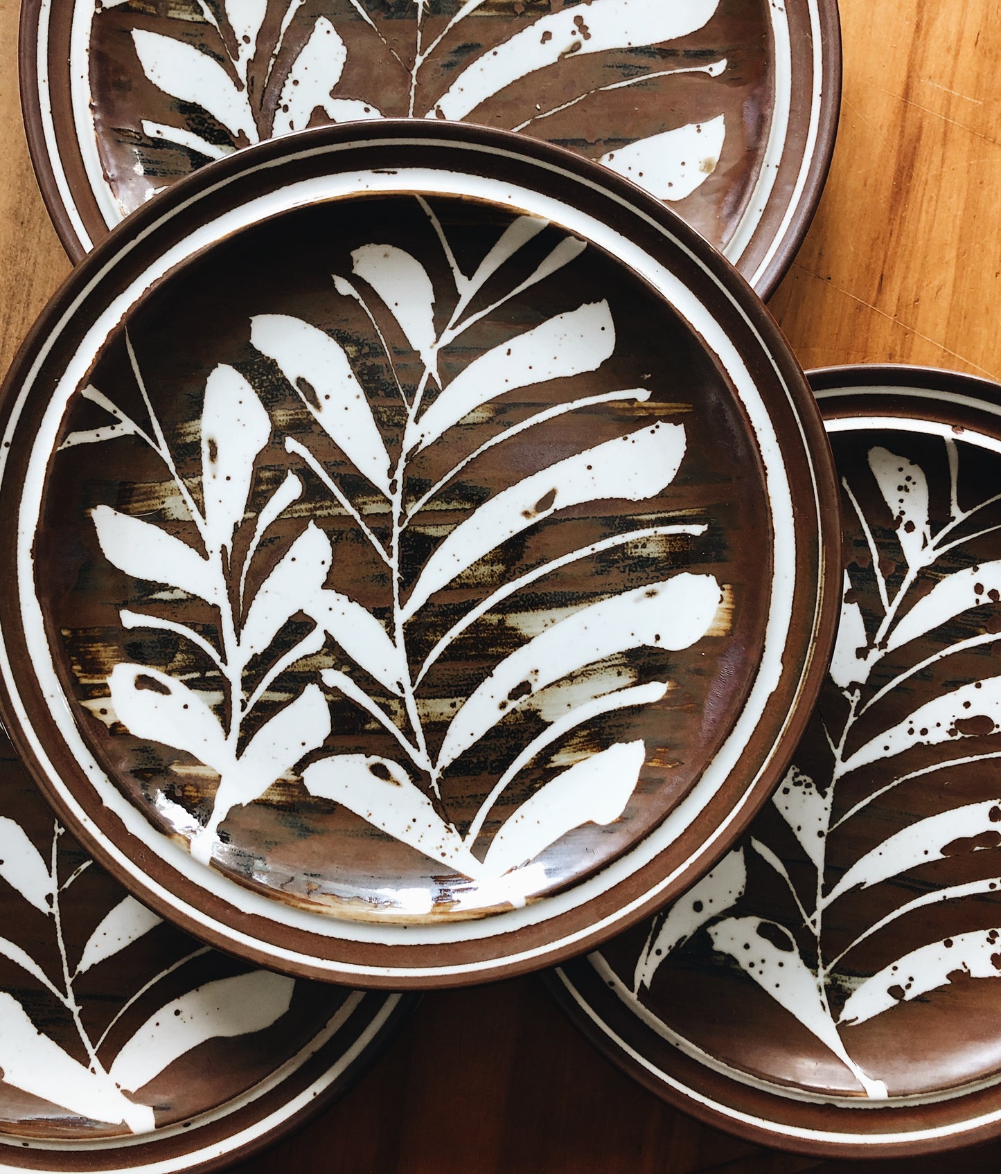 Mid Century Taos Stoneware Plate Set