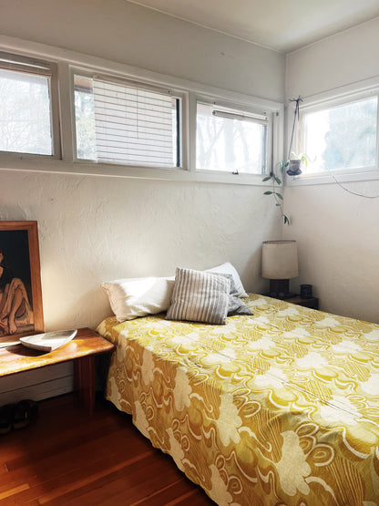 Vintage Jacquard Bedspread