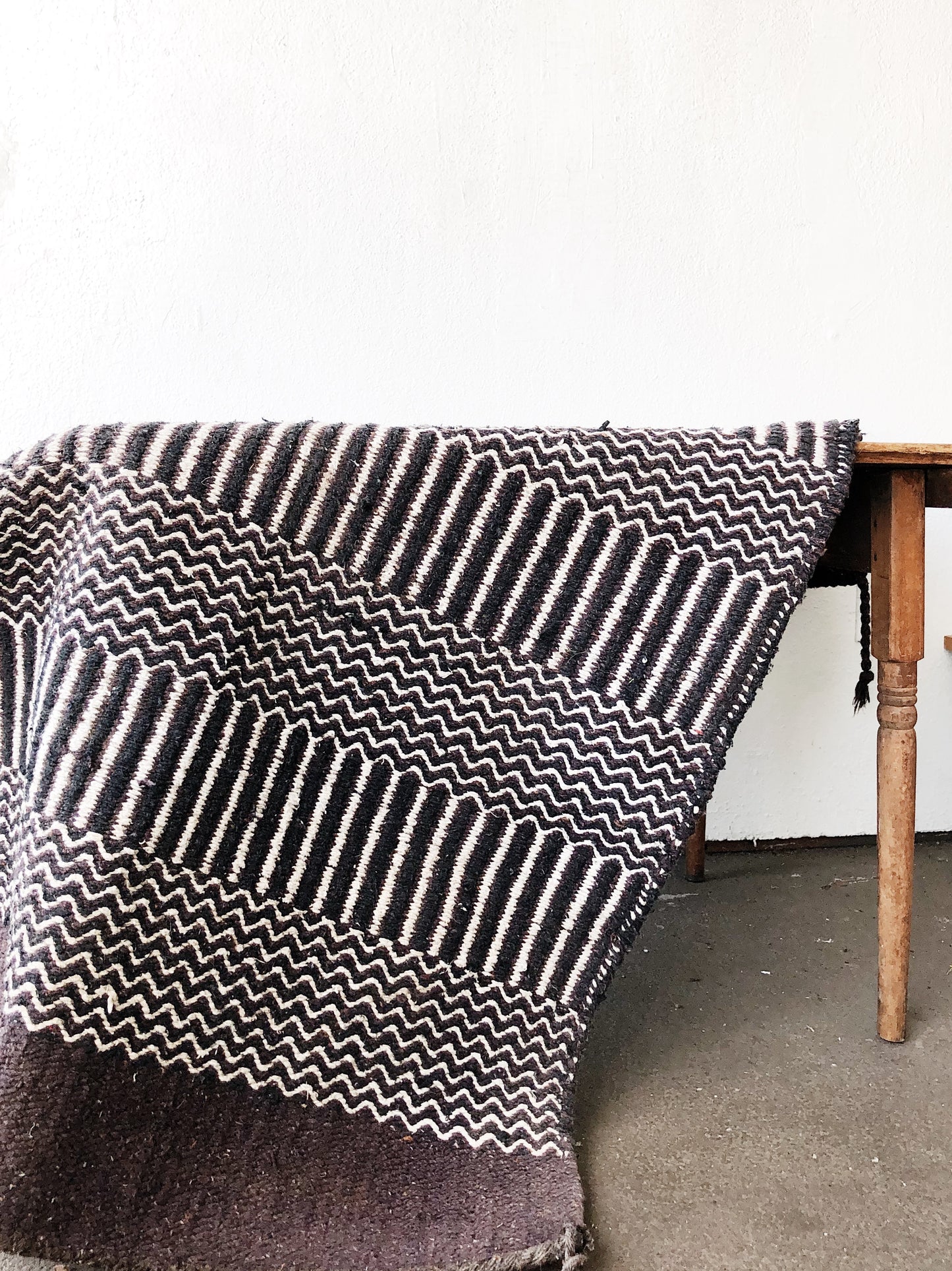 Graphic Wool Blend Rug