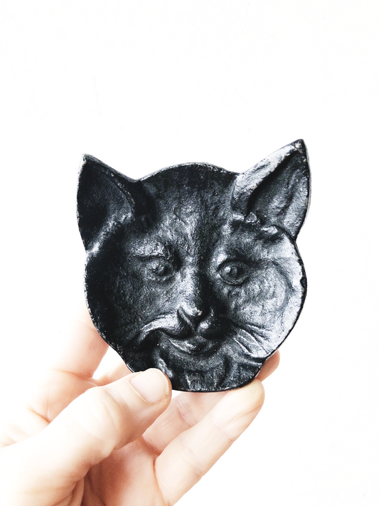 Petite Cast Iron Ring Dish