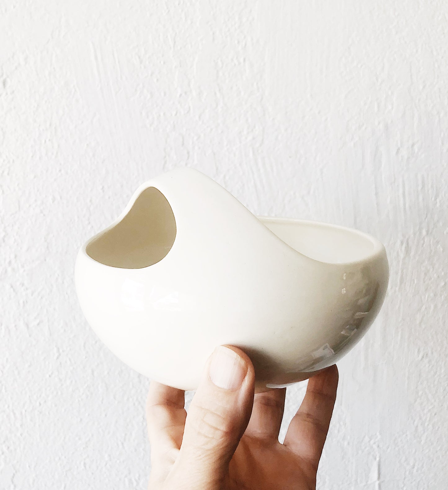 Vintage Porcelain Handled Bowl