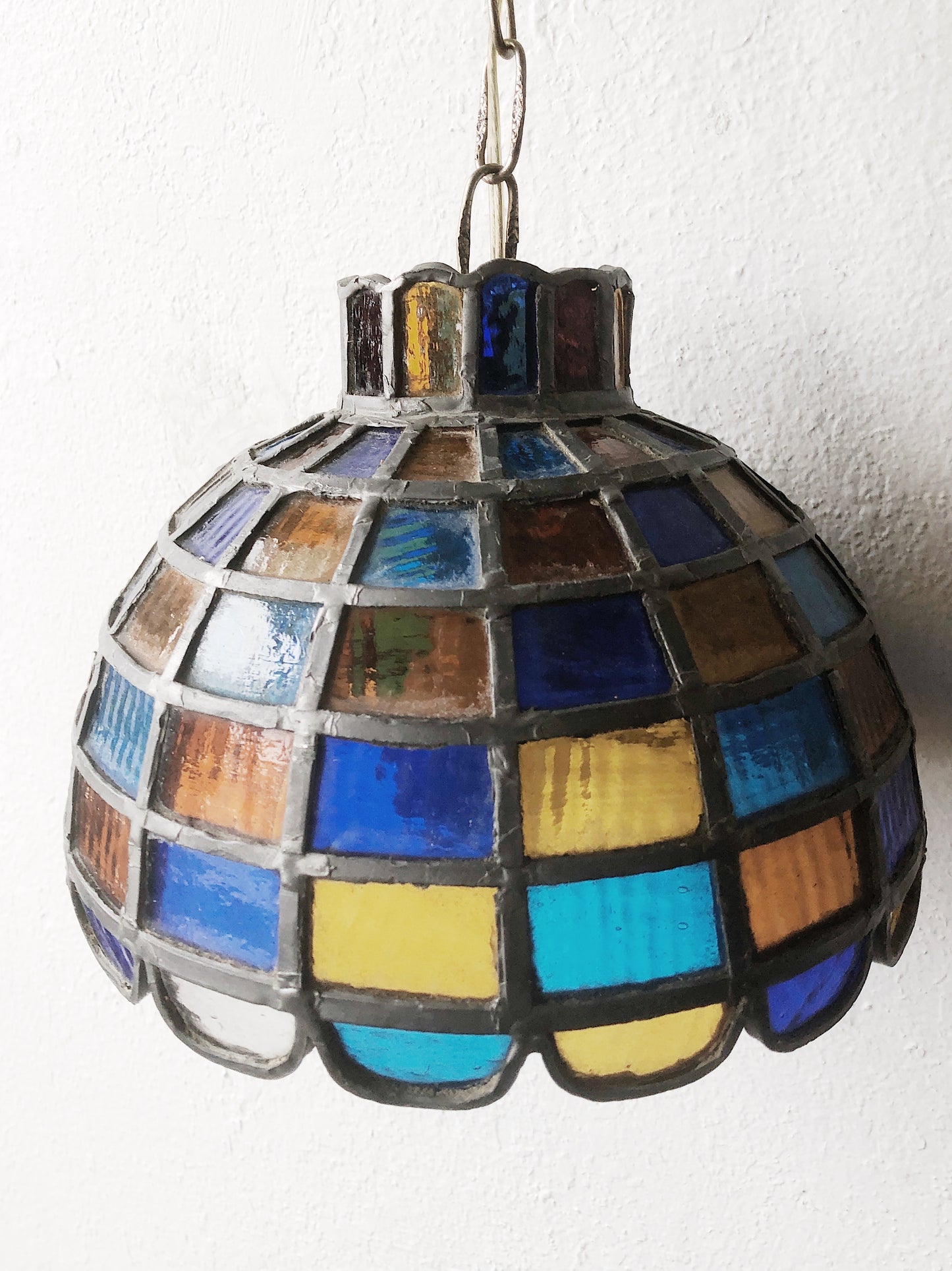 Vintage Stained Glass Pendant Lamp