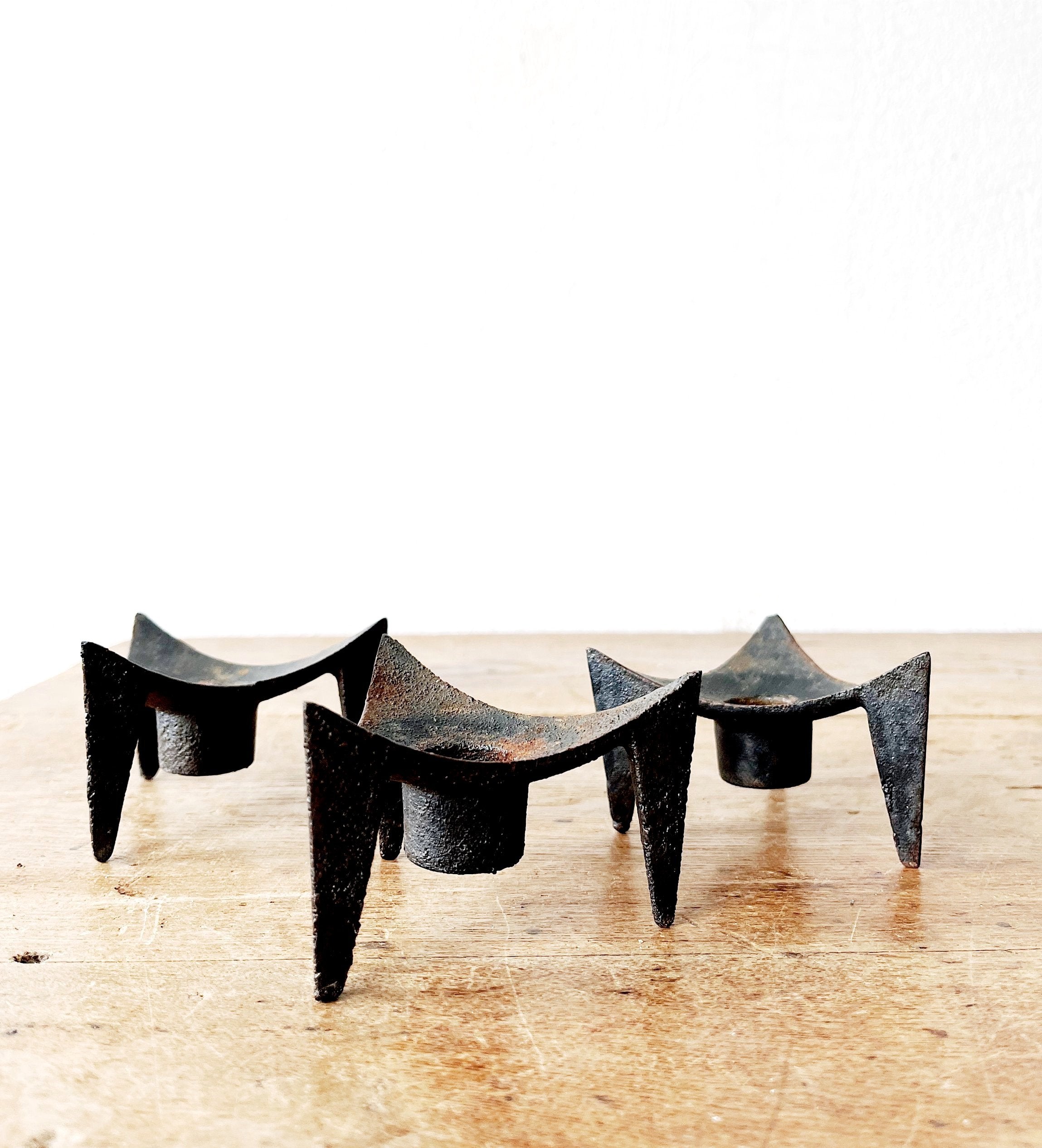 Brutalist Candle Holder - Thumbnail 3