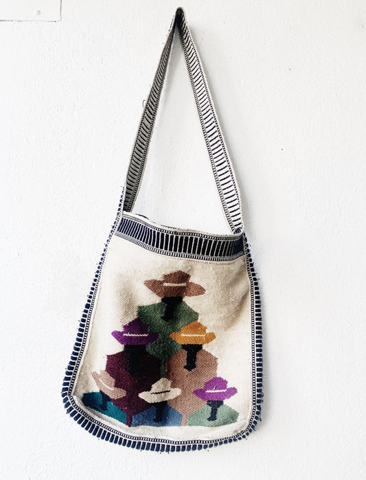Vintage Peruvian Cross Body Bag w Zipper
