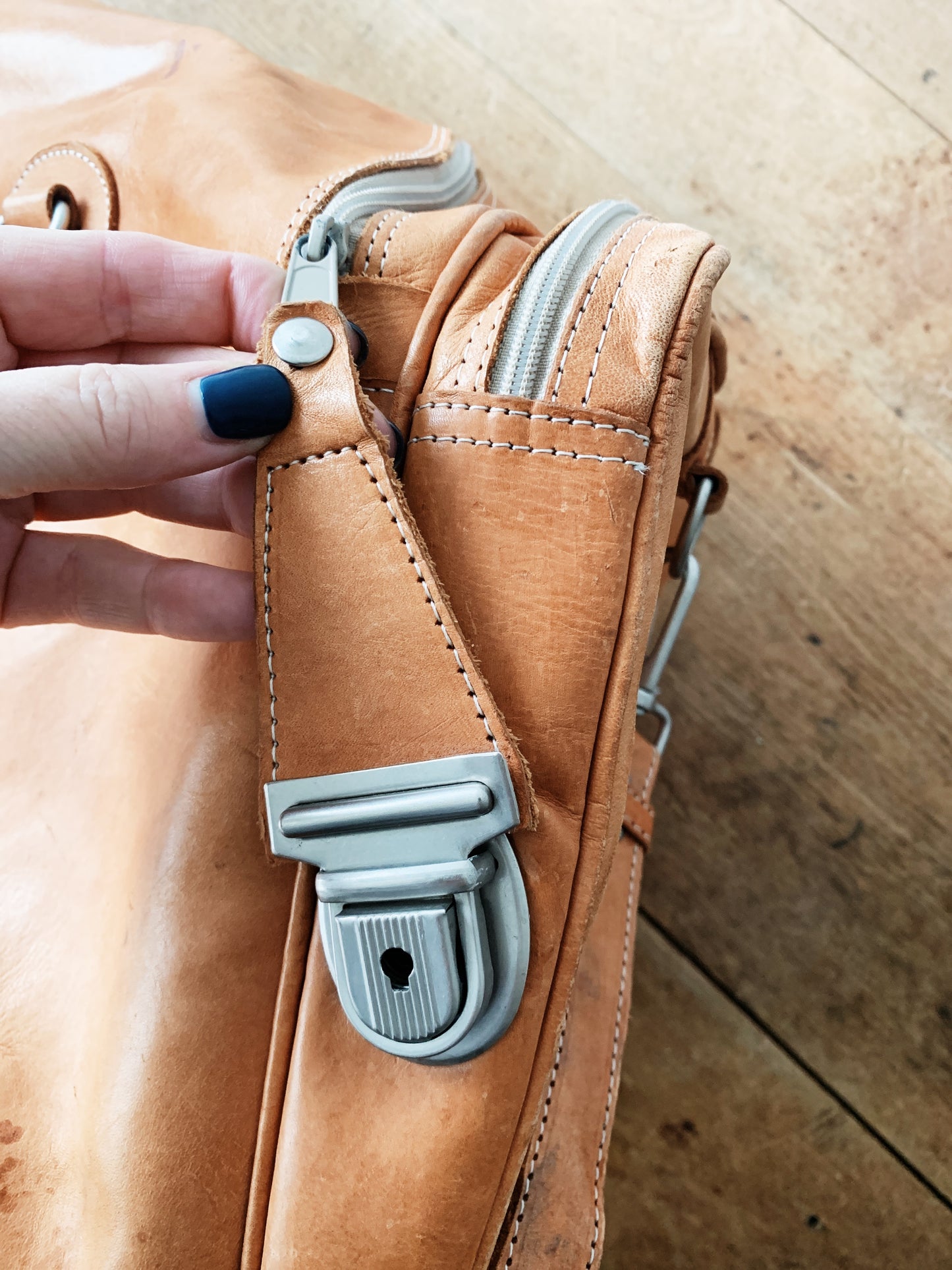 Vintage Overnighter Bag