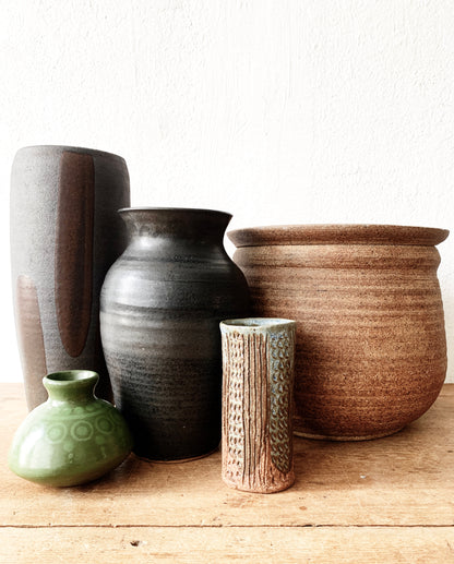 Large Handmade Stoneware Pot