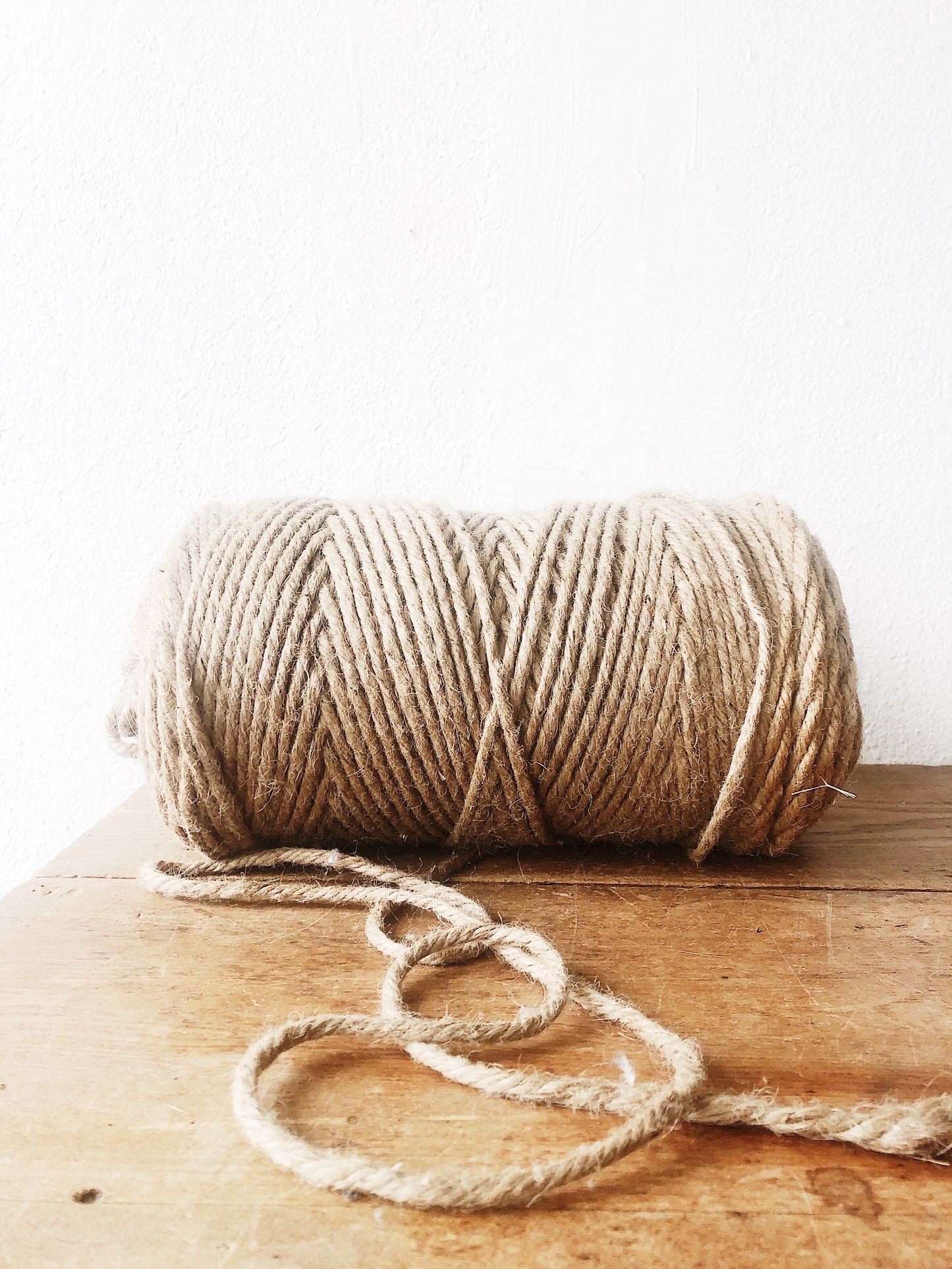 Large Jute Skein