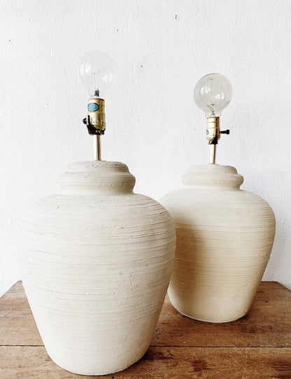 Vintage Pottery Lamp c1975