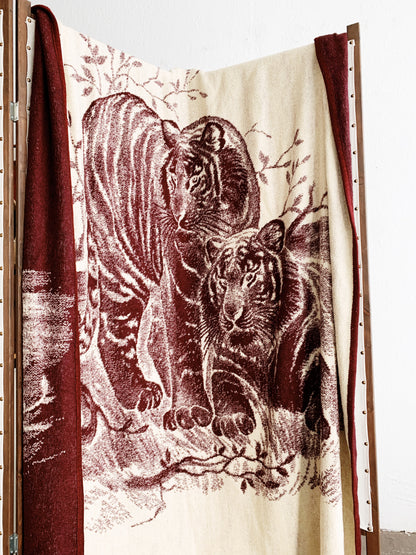 Reversible Vintage Plush Blanket