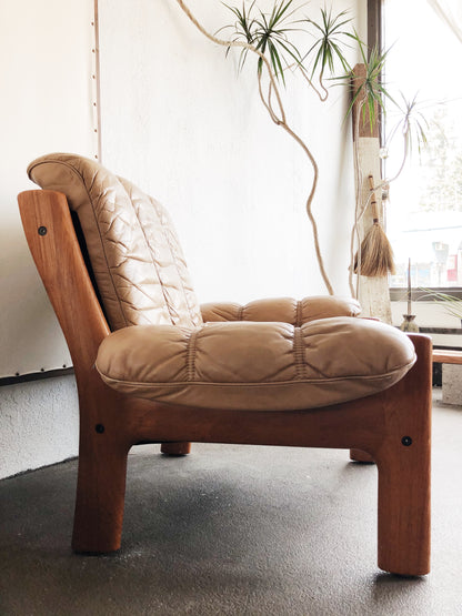 Vintage 1970s Ekornes Manhattan Loveseat or Chair