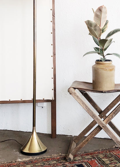 Mid Century Laurel Style Brass Tulip Lamp
