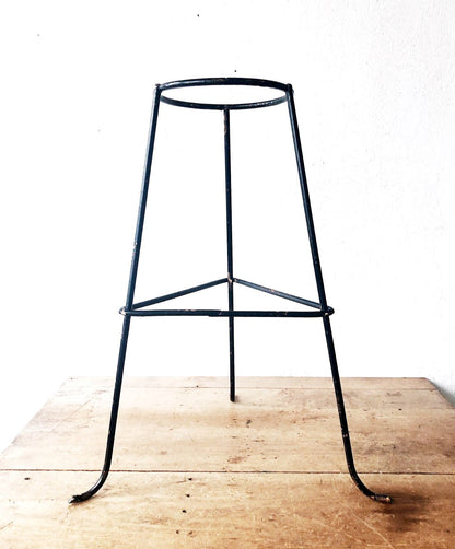 MCM Plant Stand