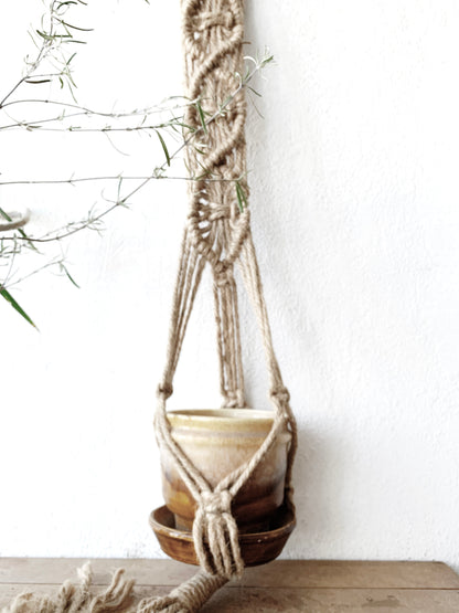 Vintage Macrame Plant Hanger / Ceramic Tray Pot