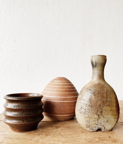 Ceramic Pot and Wood Stand