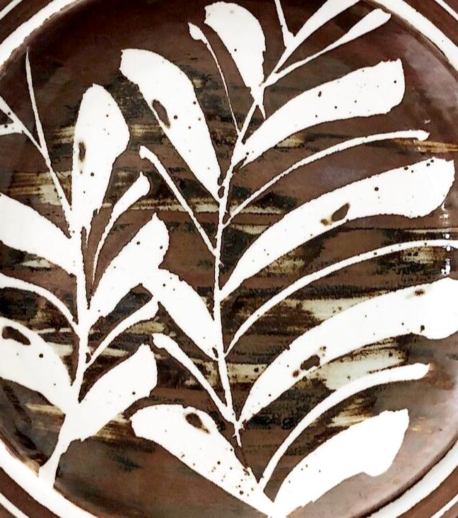 Mid Century Taos Stoneware Plate Set