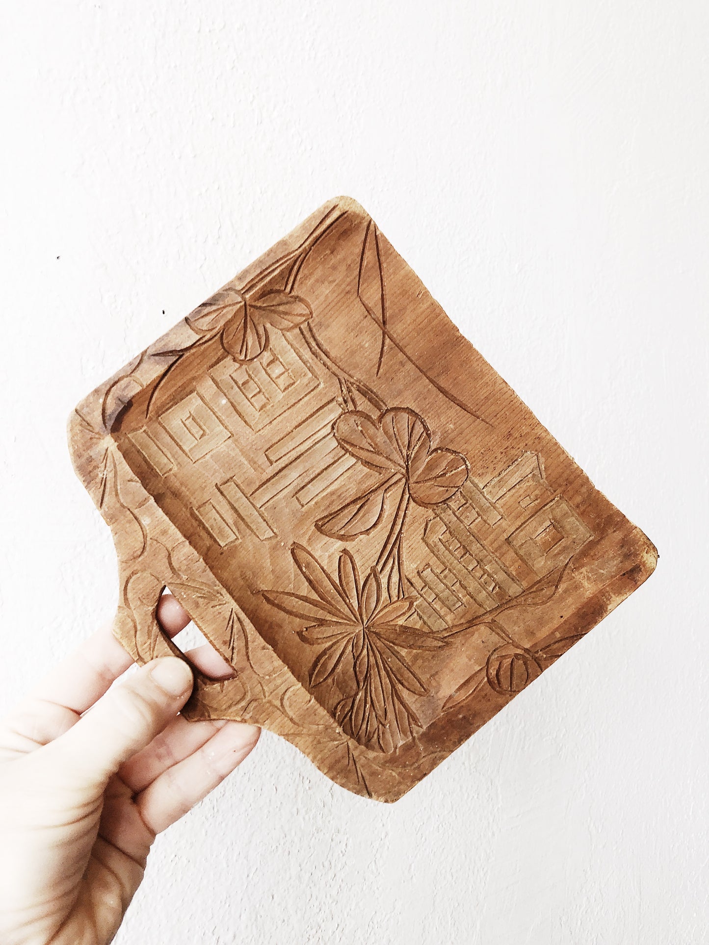 Vintage Wooden Dust Pan