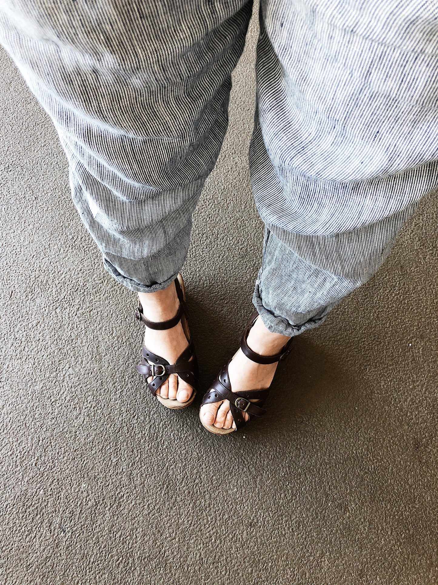 Linen Pinstriped Easy Pant
